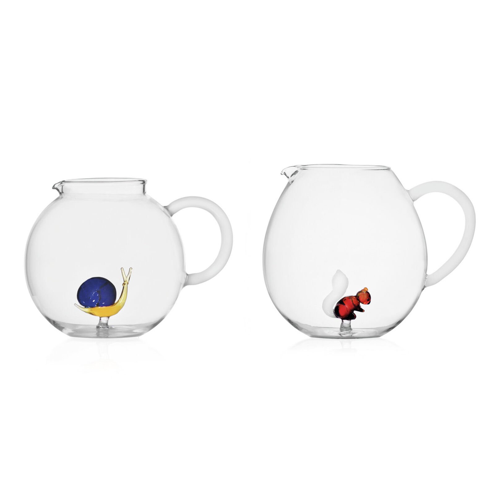 Jug with squirrel image number null