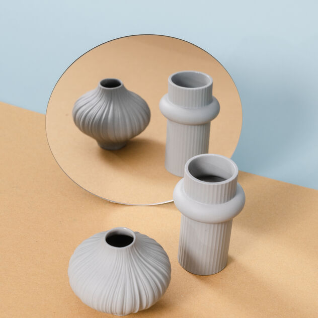 Vase, 3 1/2 inch image number 1