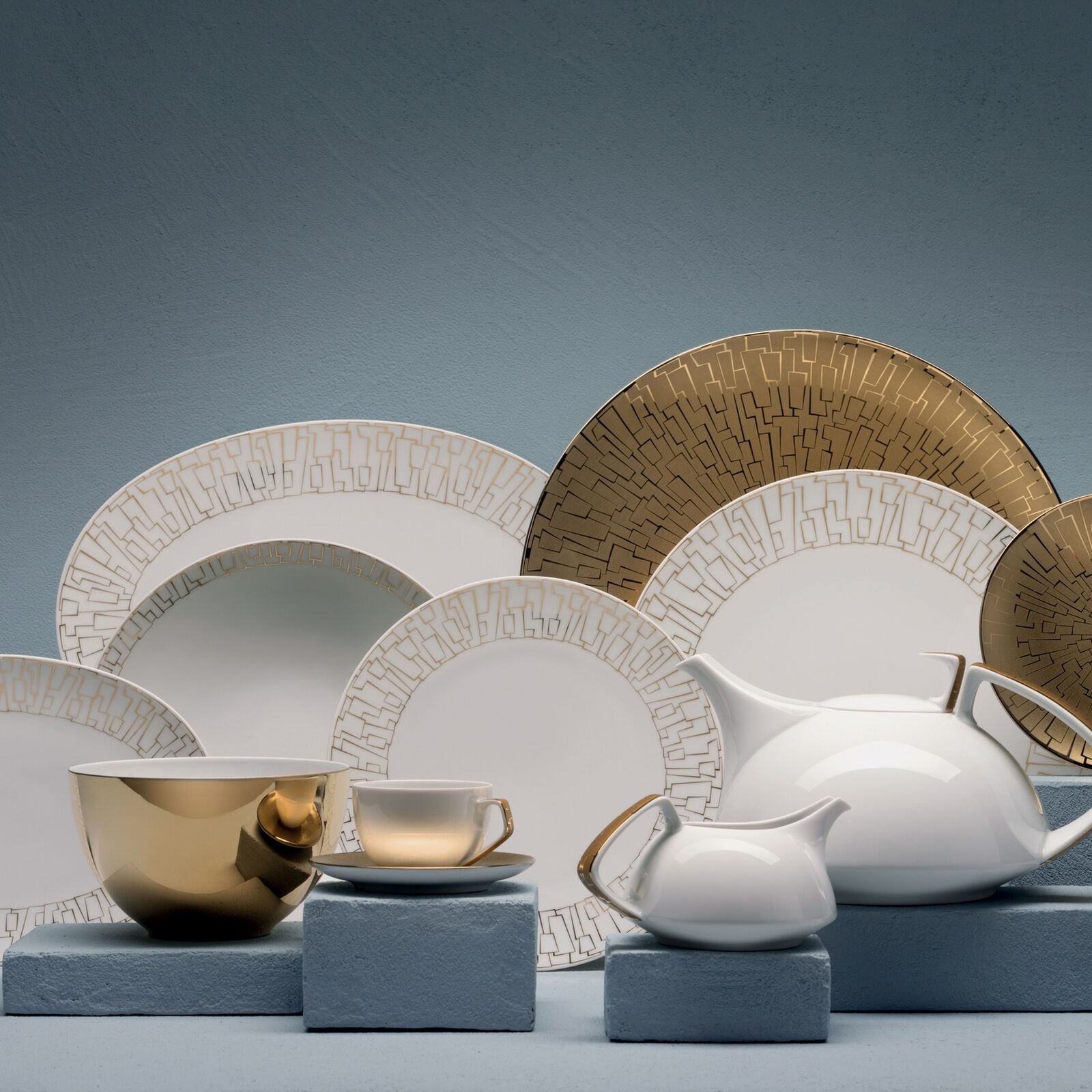 Dinnerware Set for 1 Person 5 Pieces image number null