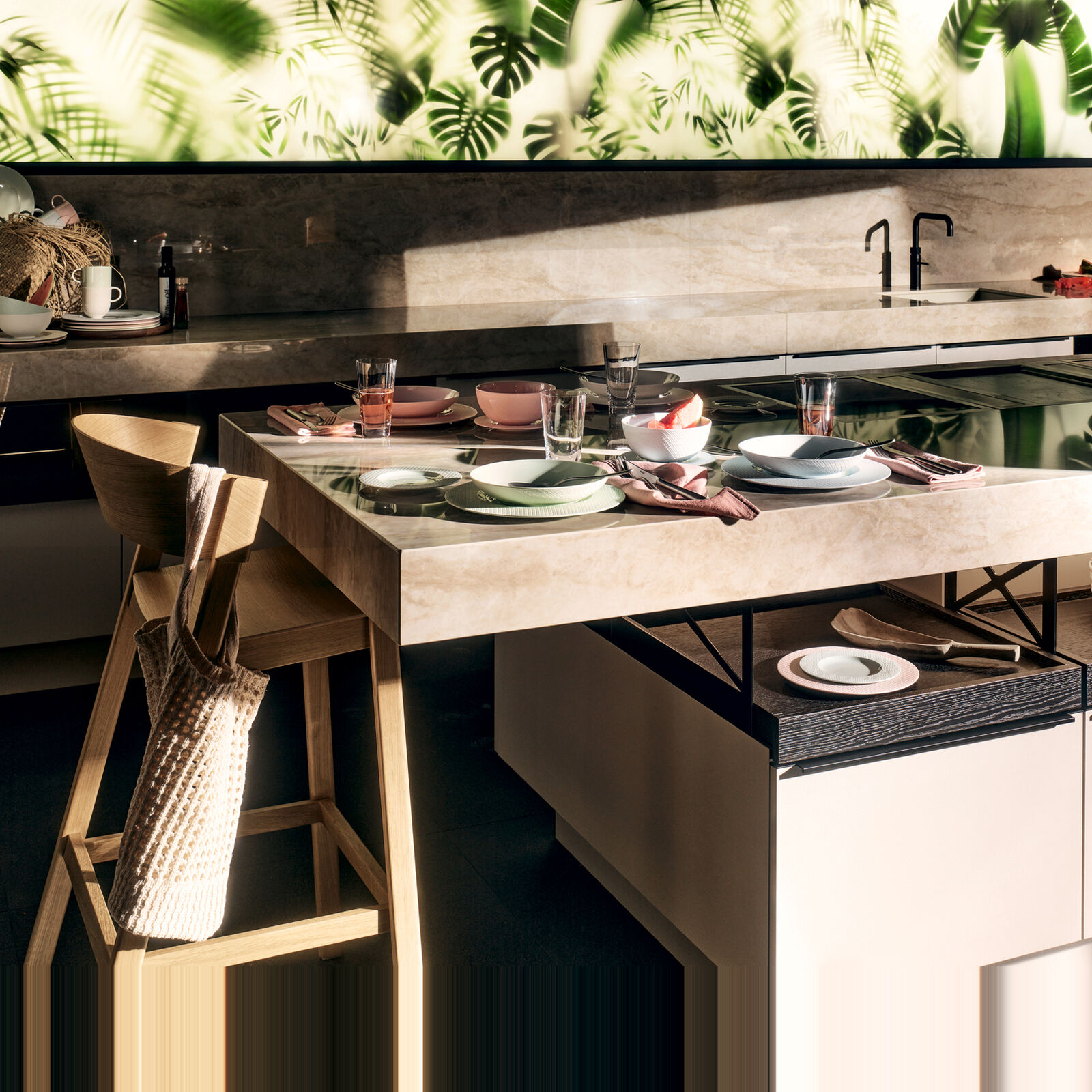 Rim Soup, 8 1/4 inch image number null