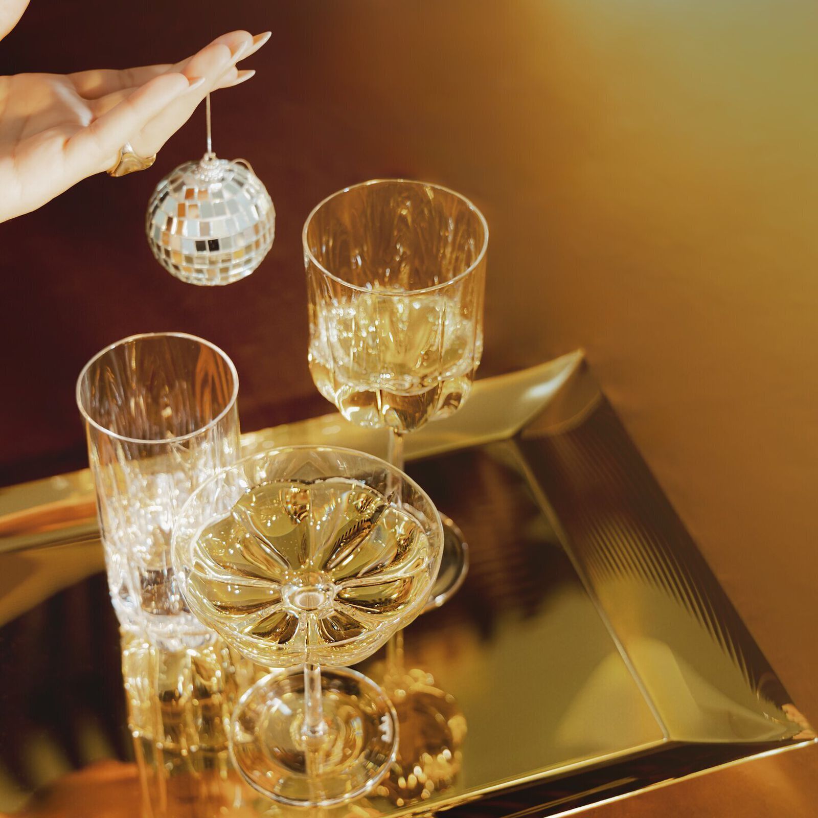 Cocktail/Champagne image number null