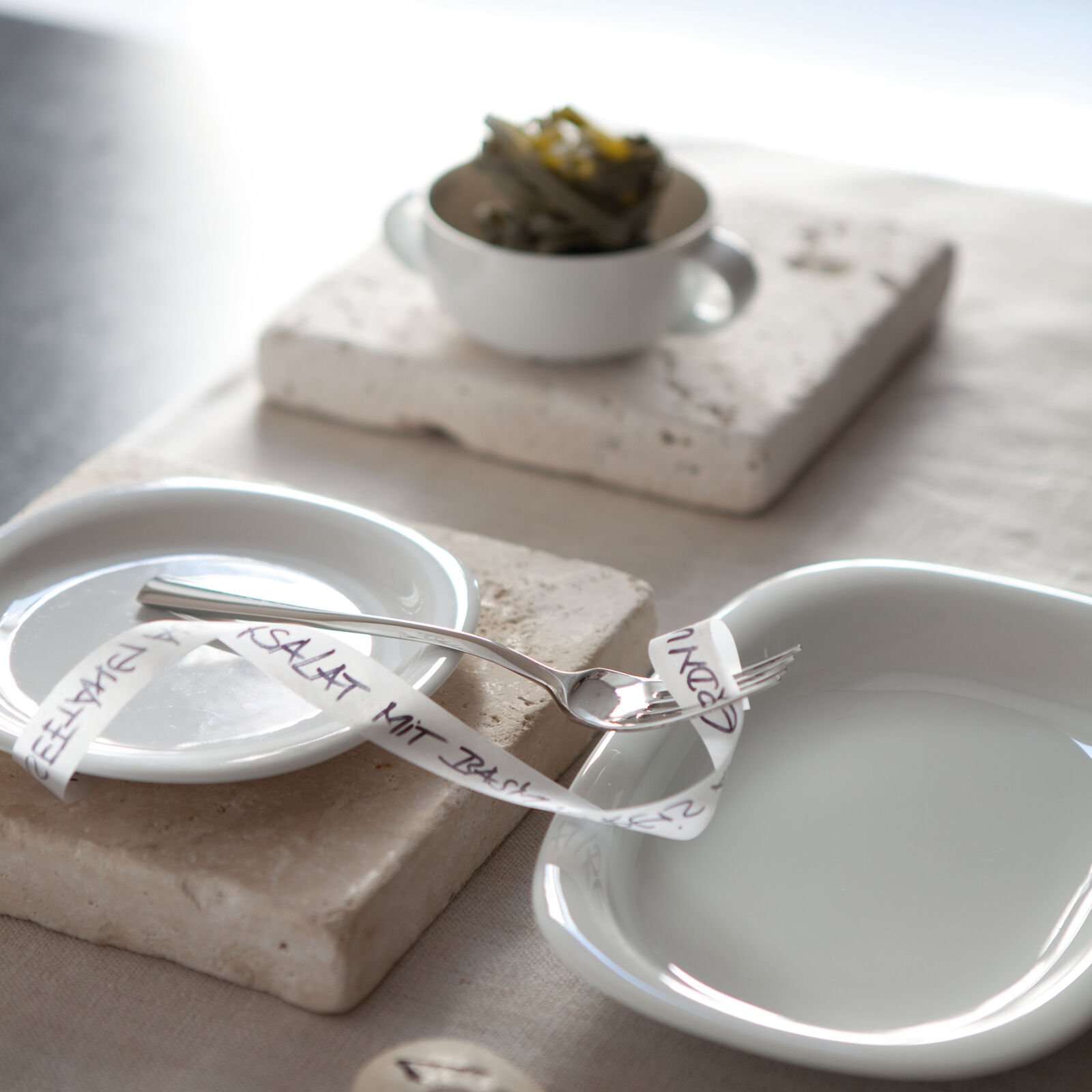 Dinnerware Set for 8 People 40 Pieces with Free Gift image number null