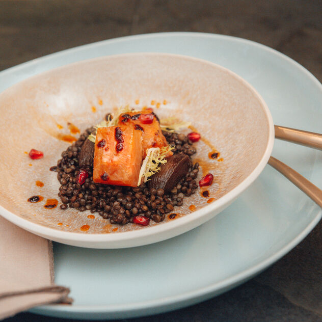 Plate deep, 8 3/4 inch image number 1