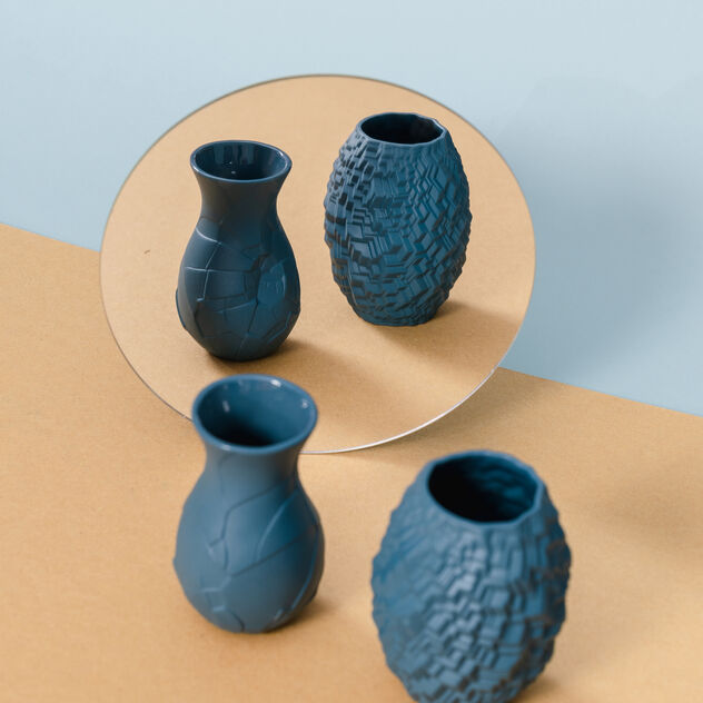 Vase, 4 inch image number 1