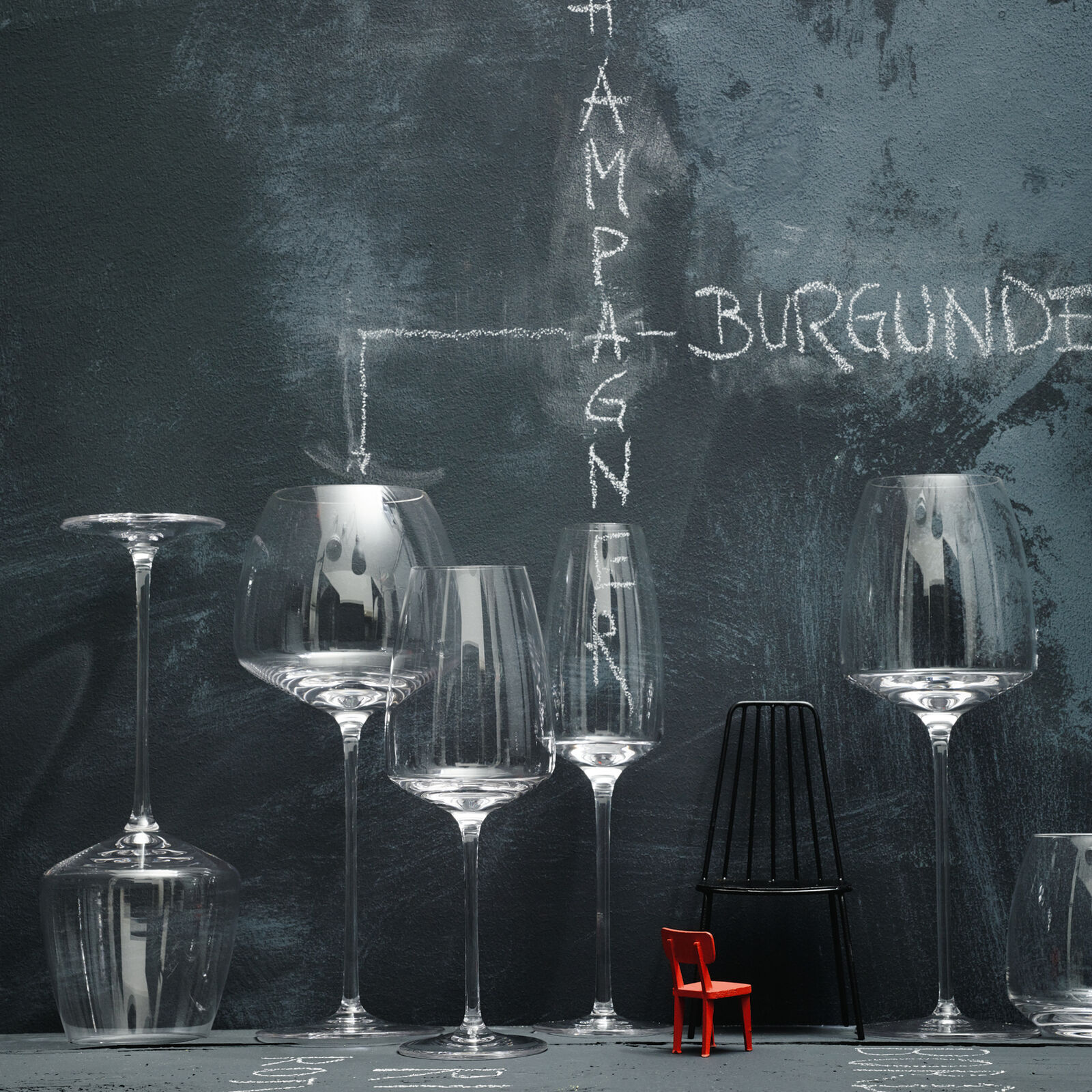 Water goblet image number null