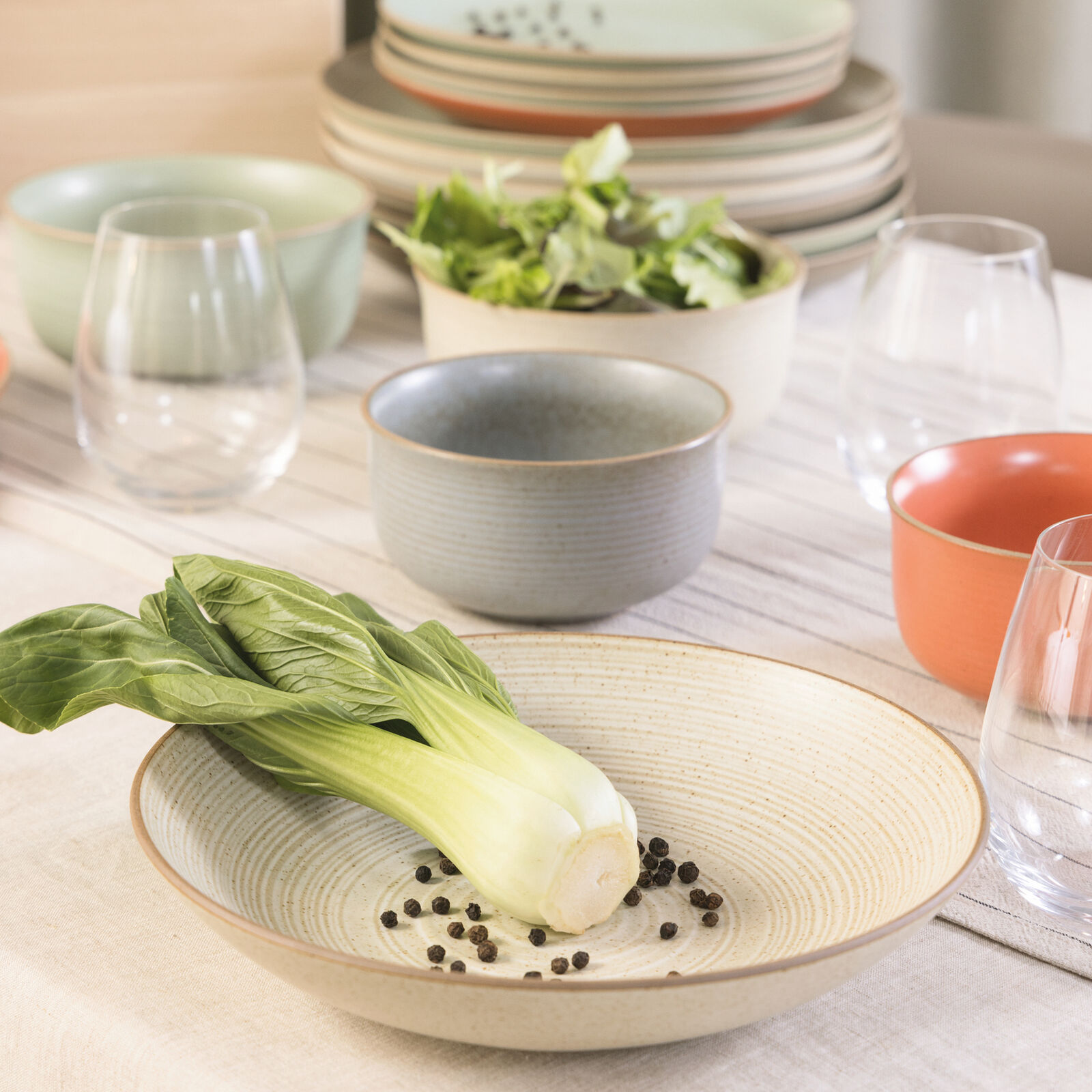 Soup plate, 9 inch image number null