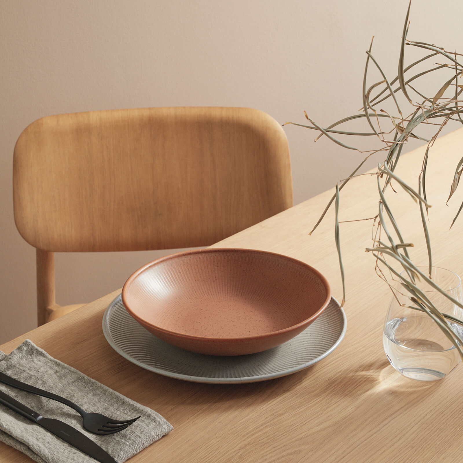 Dinnerware Set for 1 Person 4 Pieces image number null