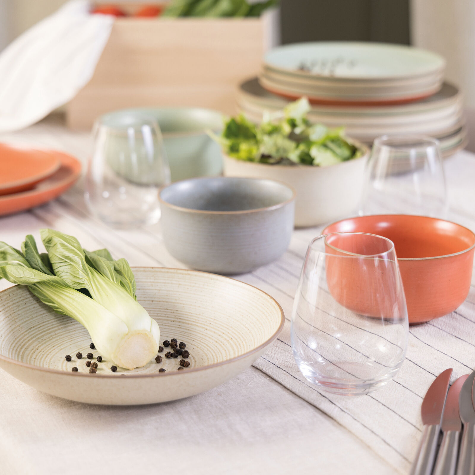 Dinnerware Set for 1 Person 4 Pieces image number null