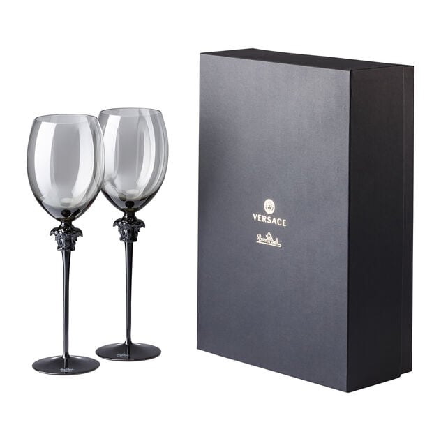 Gb 2 red wine glasses image number 0